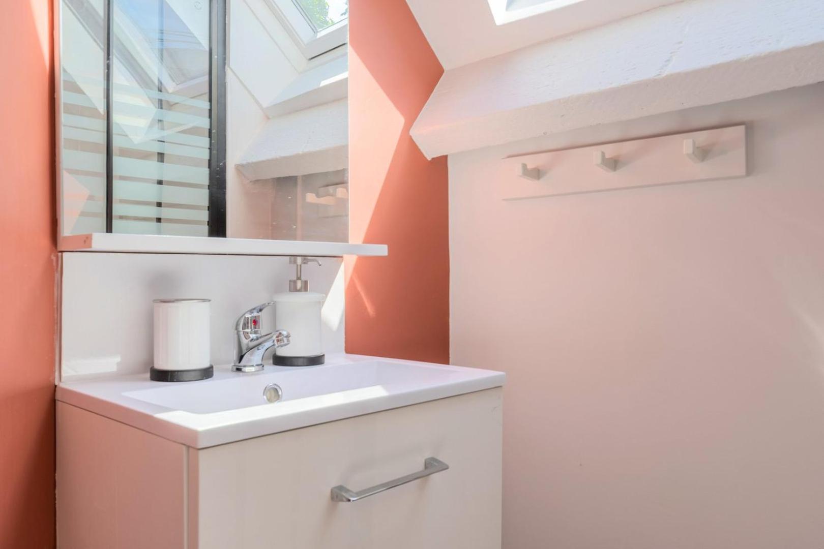 شقة Little Duplex In Republique Beaux Arts ليل المظهر الخارجي الصورة